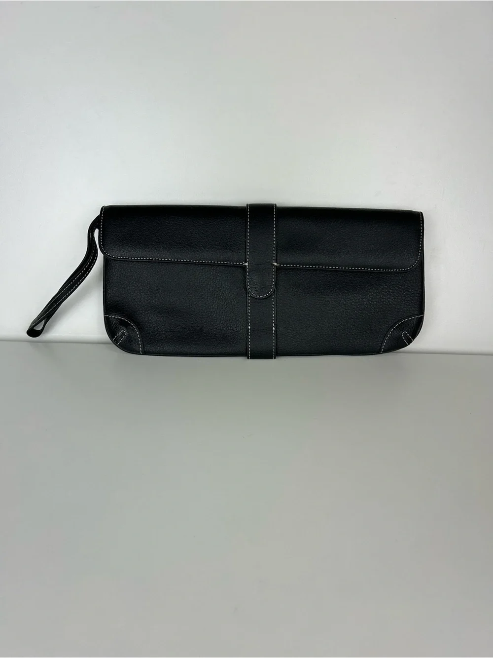 ANN TAYLOR LOFT WRISTLET CLUTCH BLACK LEATHER